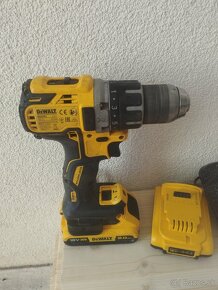 Dewalt - 2