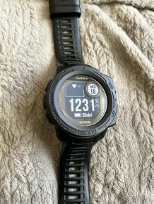 Predám hodinky Garmin instinct solar tactical - 2