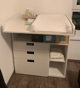 Prebaľovací stôl IKEA SMASTAD biely 90x79x100cm - 2