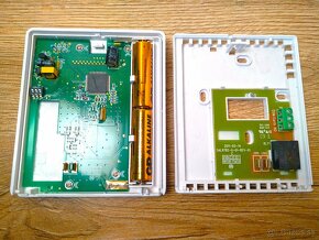 Elektronický termostat EMOS Salus T105 + baterie ZDARMA - 2