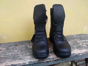 Vojenské kanady Gore-Tex č.9 - 2