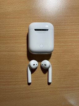 AirPods slúchadla - 2