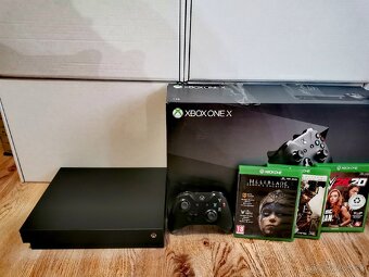 Xbox One X 1TB - 2