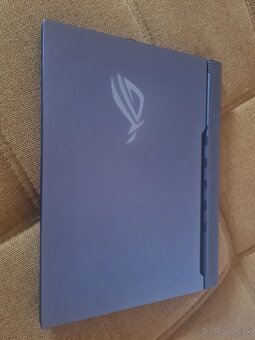 Predám Herný notebook Asus ROG STRIX - 2