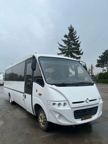 Iveco autobus mikrobus rv 2006 26 + 1 miest - 2