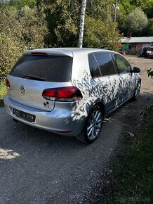 Rozpredam Volkswagen Golf VI 2.0 TDi 103kw . - 2