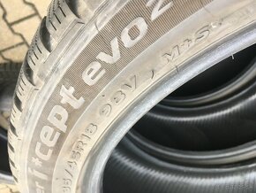 Zimne Hankook W. icept evo2 235/45R18 98V - 2