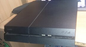 PS4 1000GB Black CUH-1216B - 2