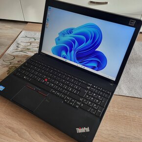 Lenovo E530 i7 4x2.2Ghz,8GBDDR3,256GBSSD,wifi,BT - 2