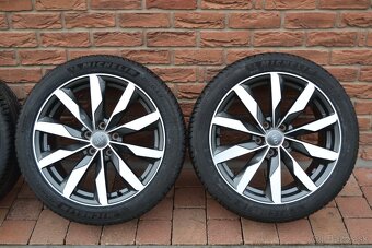 5x112 R18 Letna sada Audi A4 b9 + 245/40 R18 Michelin - 2