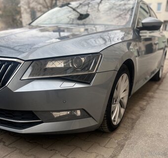 Škoda superb  l&k rok2017 - 2