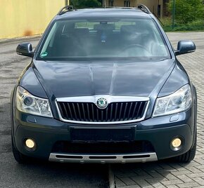 Škoda Octavia 2.0 TDI 103 KW 4x4 SCOUT COMBI - 2