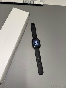 Predam Apple Watch Series 5 44mm Vesmírne sivé - 2