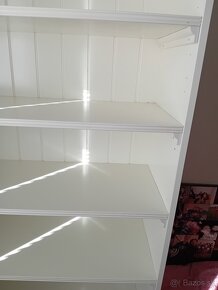 Biela knižnica ikea latorp - 2