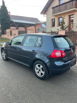 Vw golf 5 benzín 145 tisíc km - 2