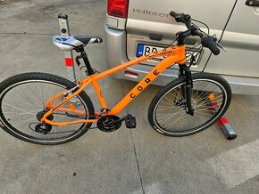 Predám čisto nový horské bicykel Core 27,5“ oranžová 17" - 2