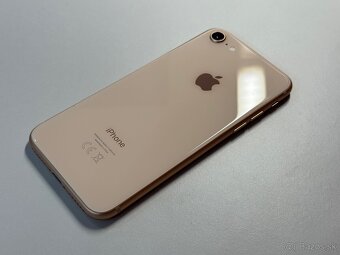 iPhone 8 Rose Gold - 2