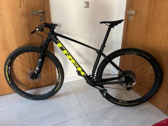 Predám Trek PROCALIBER 9.6. CUSTOM, FOX+SRAM AXS/XX1, TOP - 2