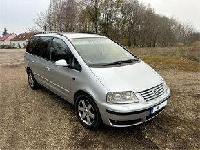 Volkswagen Sharan 2.0 TDi 2009 - 2