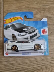 Hot Wheels - 2