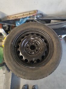 225/55 r16 zimné pneumatiky + Plechové disky 5x114.3 60.1 - 2