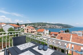 ☀Trogir/Ciovo(HR)-Zariadený 3 izbový apartmán 55m2 za super  - 2