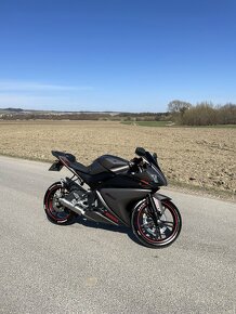 Yamaha YZF-R 125 - 2