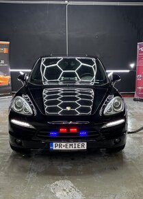 Porsche cayenne 3.0tdi 4x4 MOŽNÝ LEASING - 2