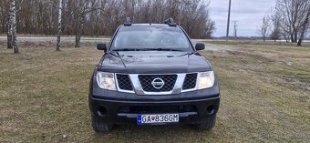 Nissan Navara - 2