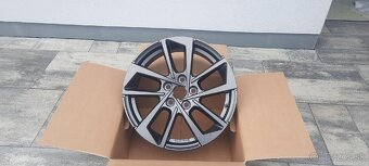 original 5x114.3 R17 - HYUNDAI  KIA - 2