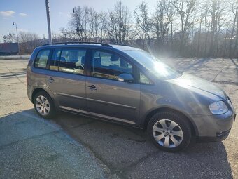 Volkswagen Touran (minicamper) - 2