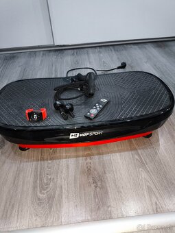 Predám vibračnú plošinu Hop-Sport 3D HS-080VS Nexus Pro - 2