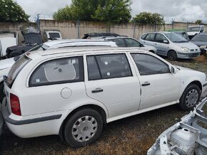 Škoda Octavia combi 1.6i Rozpredám - 2