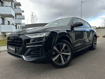 Audi Q8 - 2