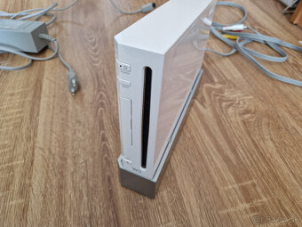 Nintendo Wii + Hry - 2