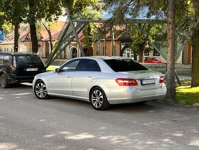 Mercedes-benz E trieda Sedan 220 cdi Blue Avantgarde 7G - 2