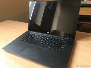 Dell xps 15 9560 - 2