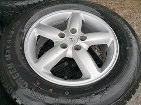 Alu sada=5x114,3=HYUNDAI SANTA FE=s pneu i bez=235/65 R17 - 2