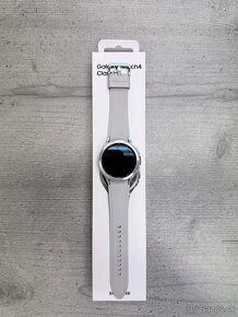 Samsung Galaxy Watch 4 Classic Silver - 2