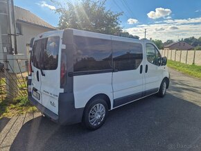 Opel vivaro 2005 1.9 220tis - 2