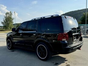 LINCOLN NAVIGATOR 5,4 LPG - 2