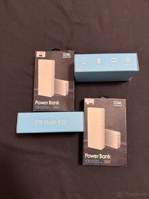 2ks novy zte a32 3000mAh baterka a 2 powerbanky - 2