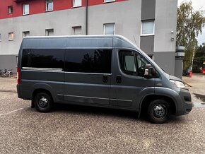 Na prenájom 8-miestny mikrobus Fiat Ducato - 2