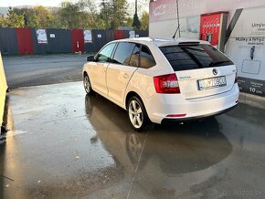 Škoda rapid 1.6 TDI 66kw spacebeak - 2