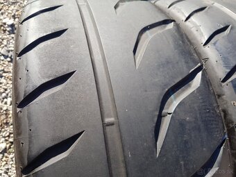 235/35 r19 letné pneumatiky 2ks Toyo Proxes R888R - 2