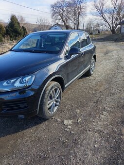 VW Touareg 3.0 tdi - 2