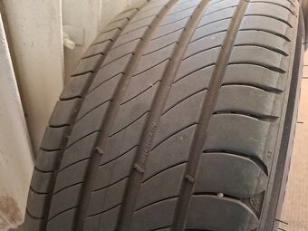 215/55 R17   disk 7,5j et 30   5x112   stred kruzky 57,1 - 2