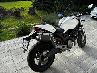 Predam Ducati Monster 696 - 2