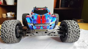 Traxxas Rustler 4x4 VXL - 2