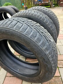 Zimné pneu Nokian 185/60 r15 - 2